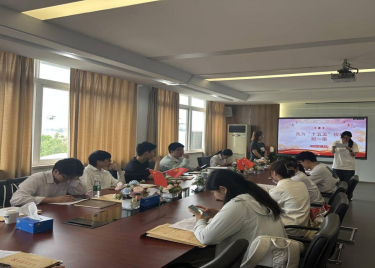 yl6776永利集团学生第二党支部开展专题党课学习活动
